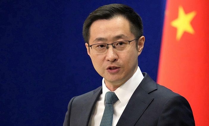 Chinese FM to Attend SCO Meet, Hold Kyrgyz Talks